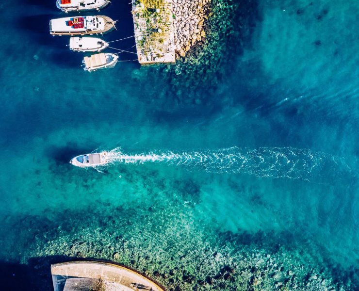 invest-now-8-best-greek-investments-cover