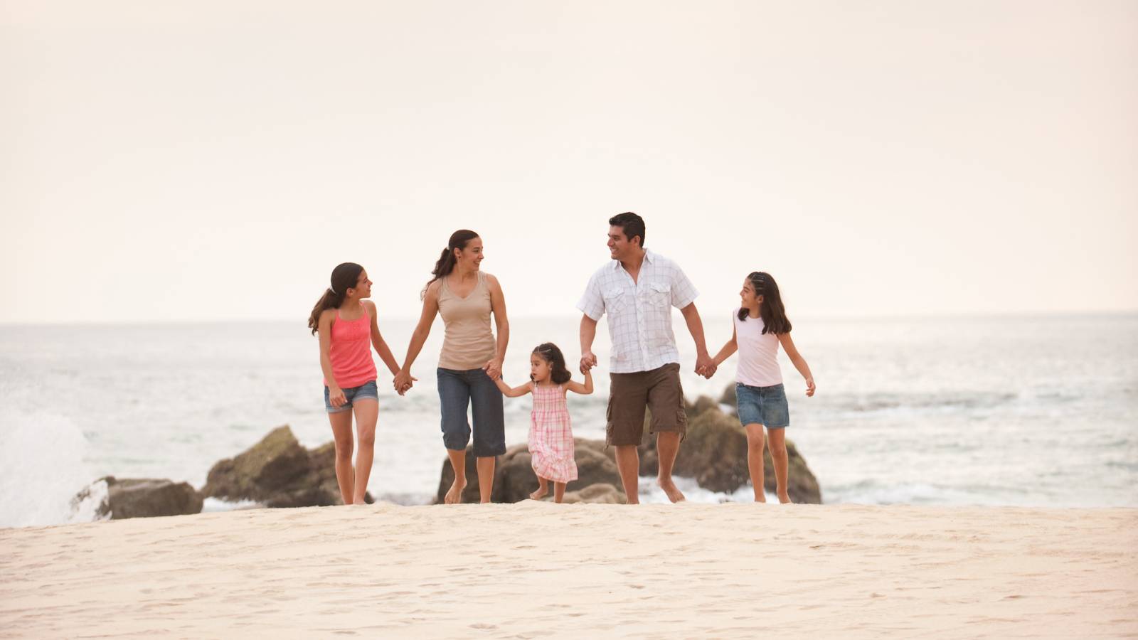 singapore-beyond-countries-1600x900