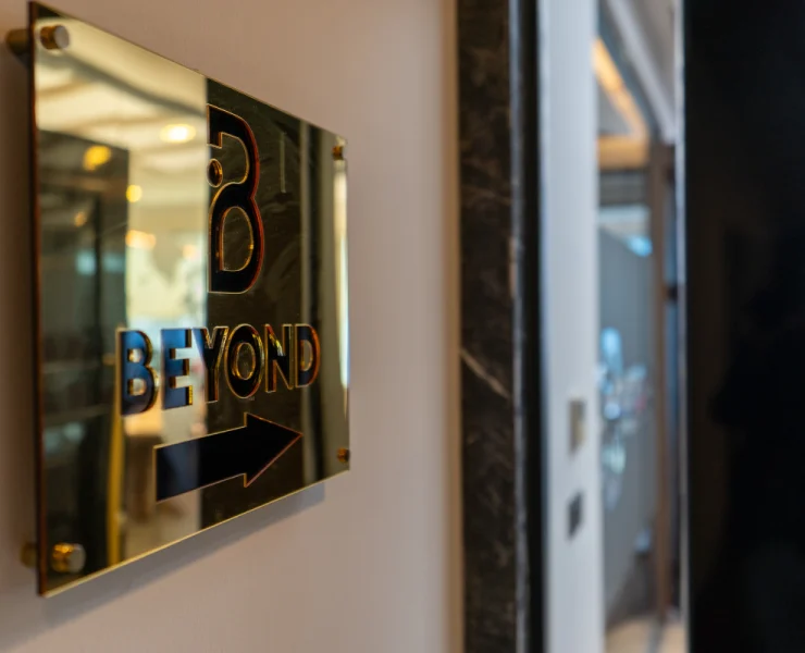 5 Things You Need to Know Before Opening a Bank Account in Dubai COVER